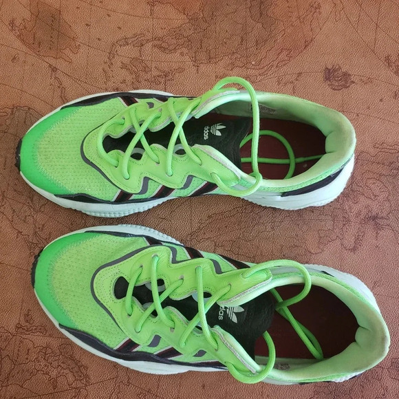 *ADIDAS Originals OZWEEGO, Acid green, size 9.5 - Picture 3 of 11
